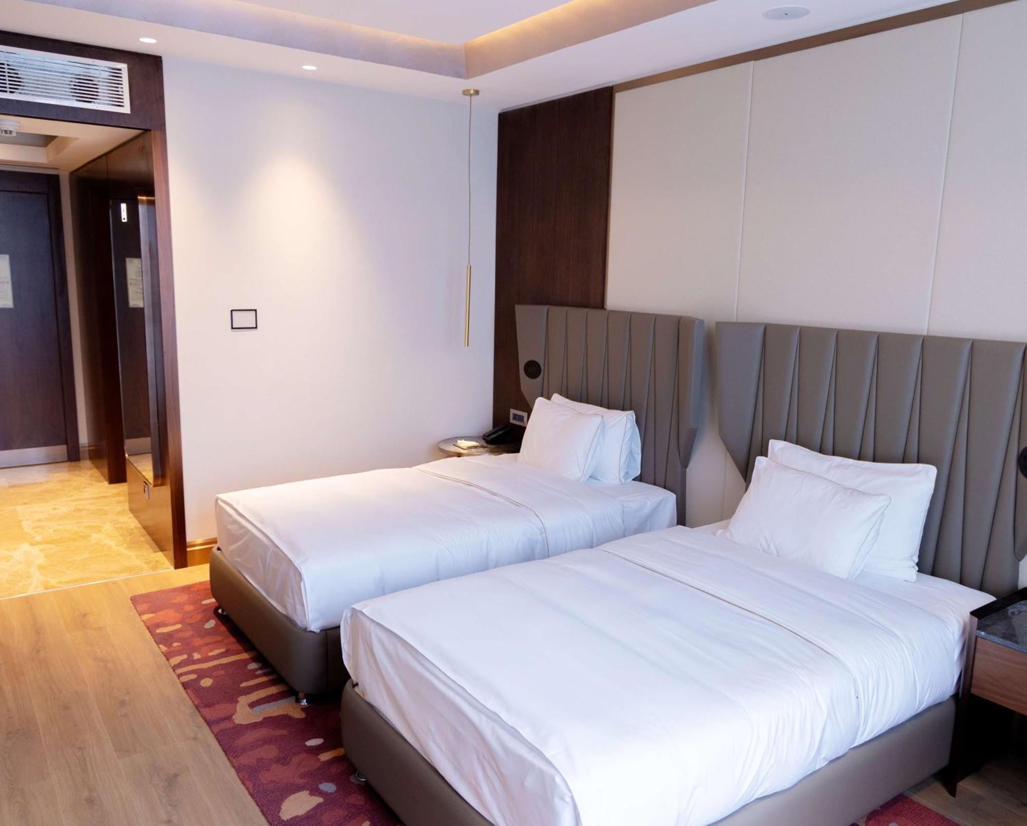 Hilton Samarkand Regency Luaran gambar